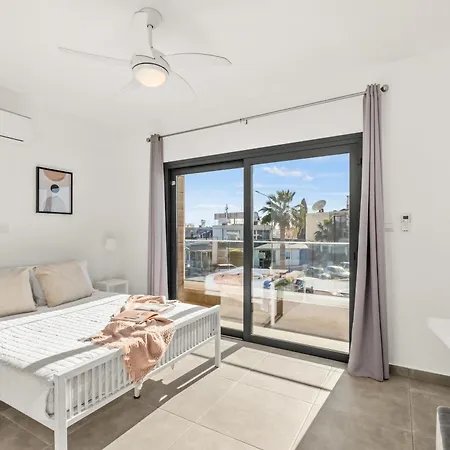 빌라 Soleil Luxury By Nomads - Walk To Coral Bay *