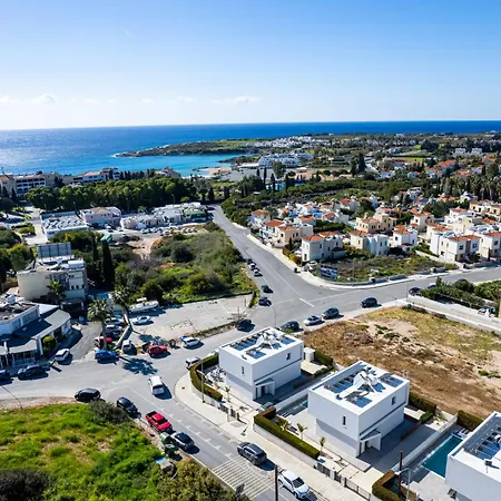 Soleil Luxury By Nomads - Walk To Coral Bay Villa Peyia